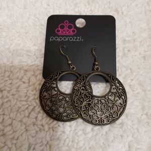 Vineyard Romance Brass Earrings NWT